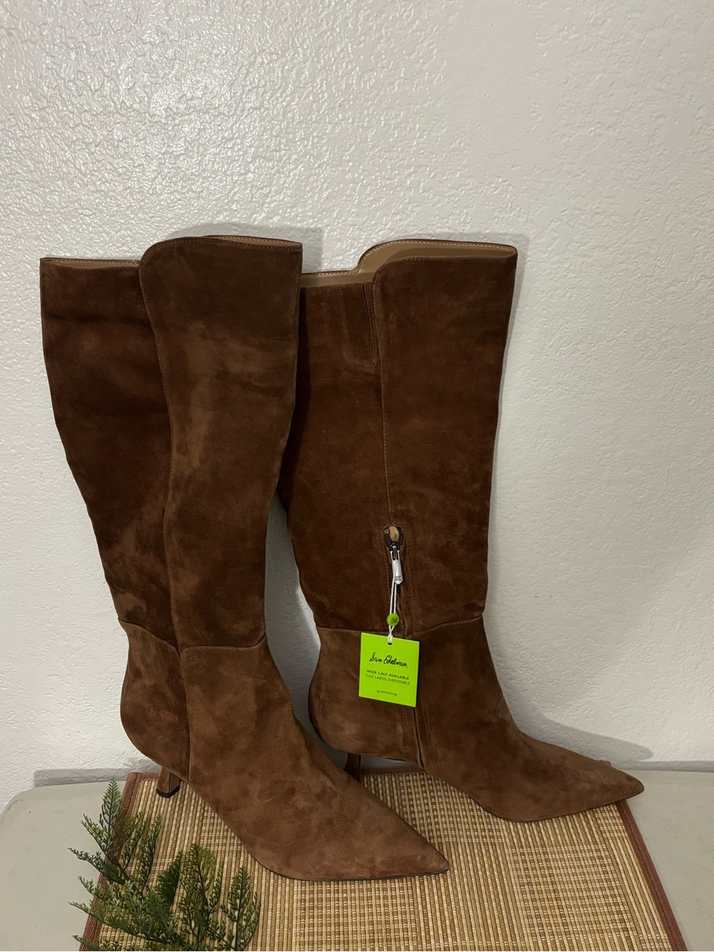 Sam Edelman Woman TAYLIN Pointed Toe Knee High Boot Size: 12M